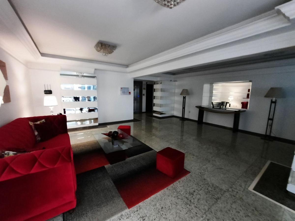 Apto Amplo 1Suite Mais 2Quartos - Quadra Mar 50M Da Praia - Somente Familiares Balneário Camboriú Esterno foto